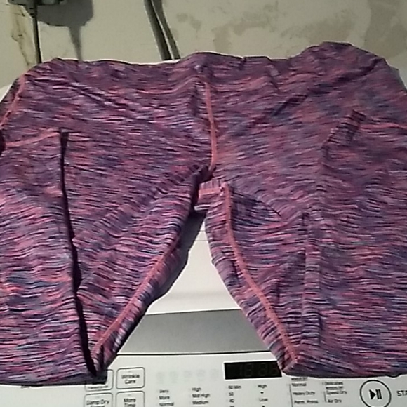 Pink and Blue space die 22/24 leggings - Picture 2 of 2